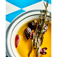 Nicolas Vahé Pizza Gift Box - Pizza Kit with Seasoning & Infused Olive Oil