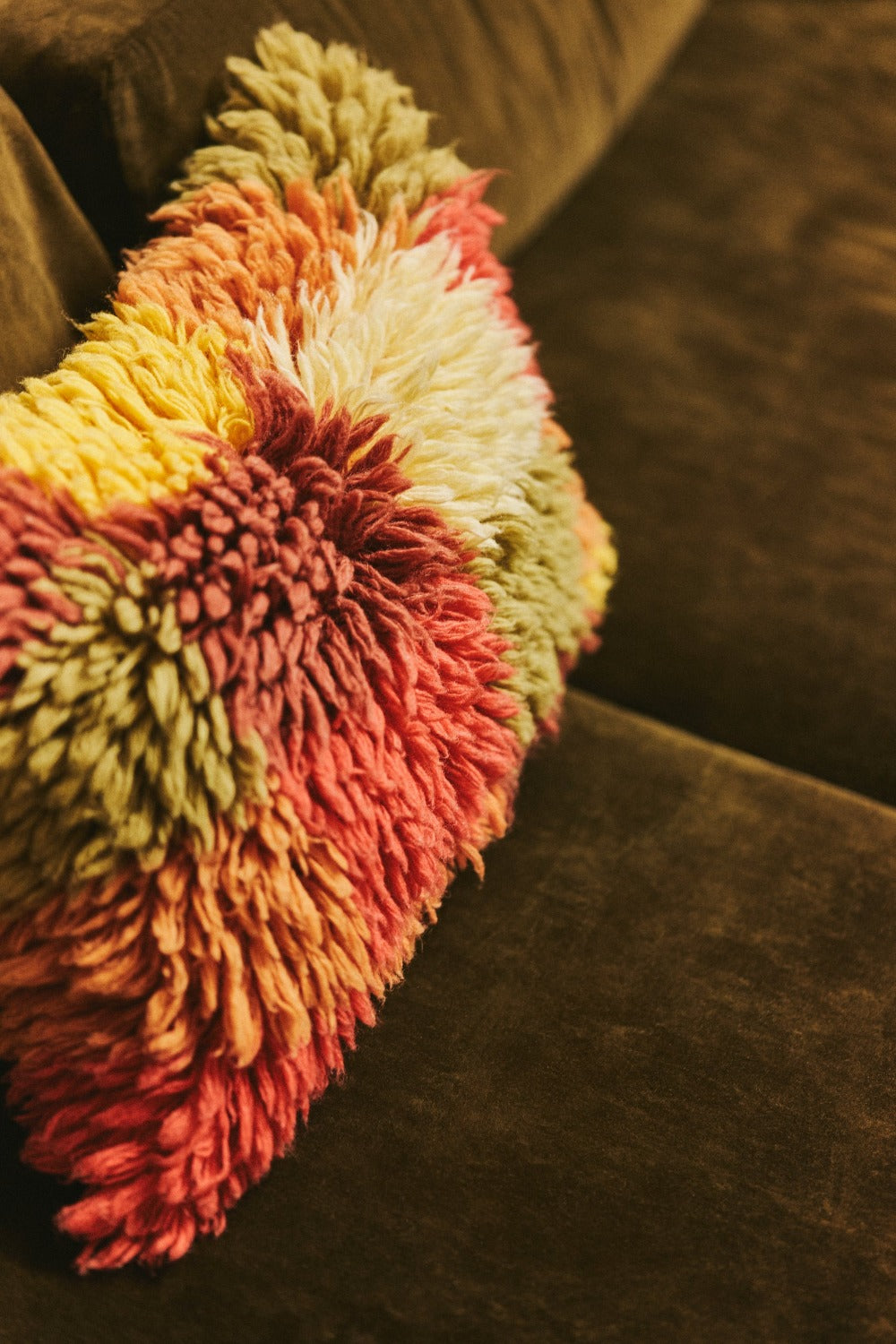 Fluffy, Shaggy Cushion, Multicoloured Wool, HKLIVING