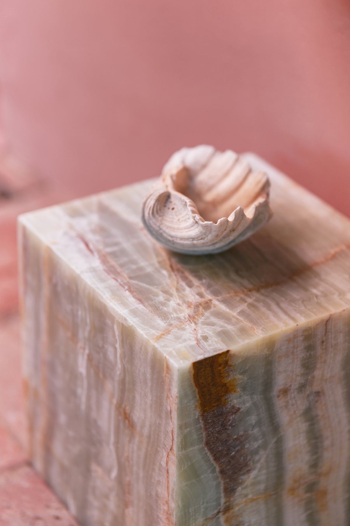 Marble Block Table, Onyx by HKLIVING
