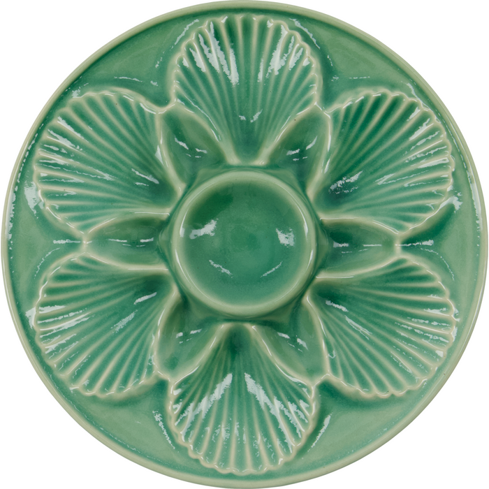 Diva green serving dish by House Doctor with sculpted shell-like sections – ceramic sharing plate