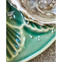 Glossy green stoneware plate with dividers and centre well – House Doctor tableware at North Home