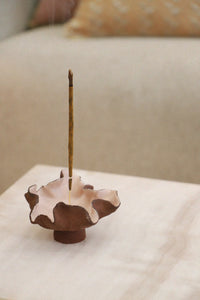 Hibiscus Rouge Handmade Ceramic Incense Holder – NH x L&S Ceramics