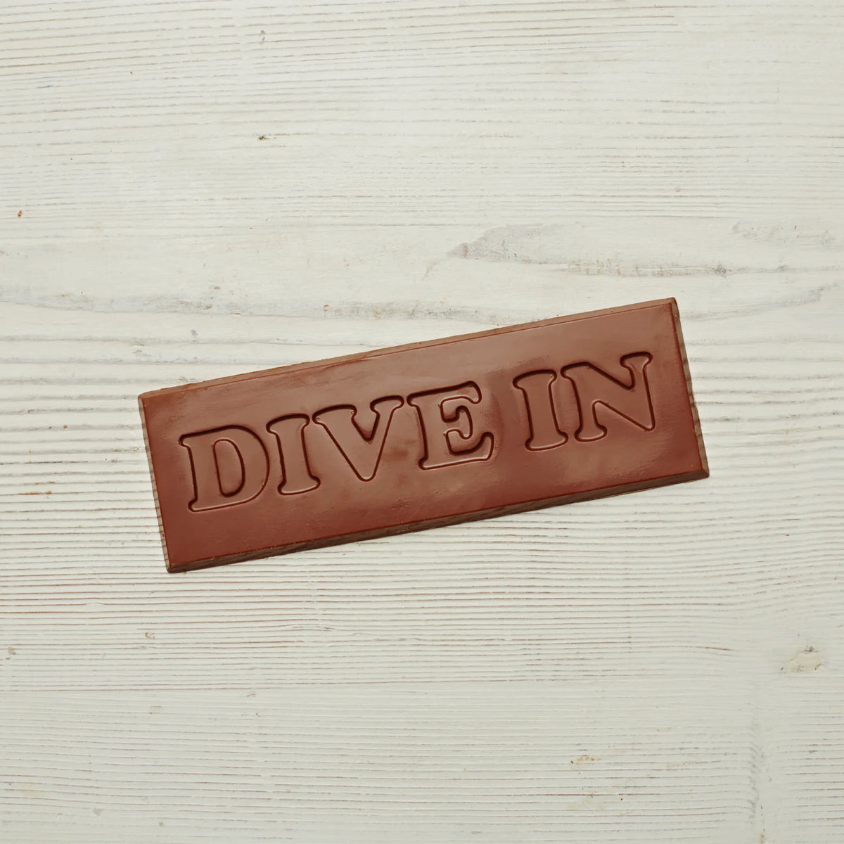 Handmade Smooth Operator Chocolate Bar 60g by Makers & Merchants – 56% Cocoa