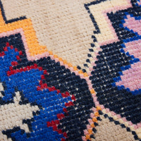 Hand-Knotted Woolen Runner – Oriental (90x265cm) by HKLIVING