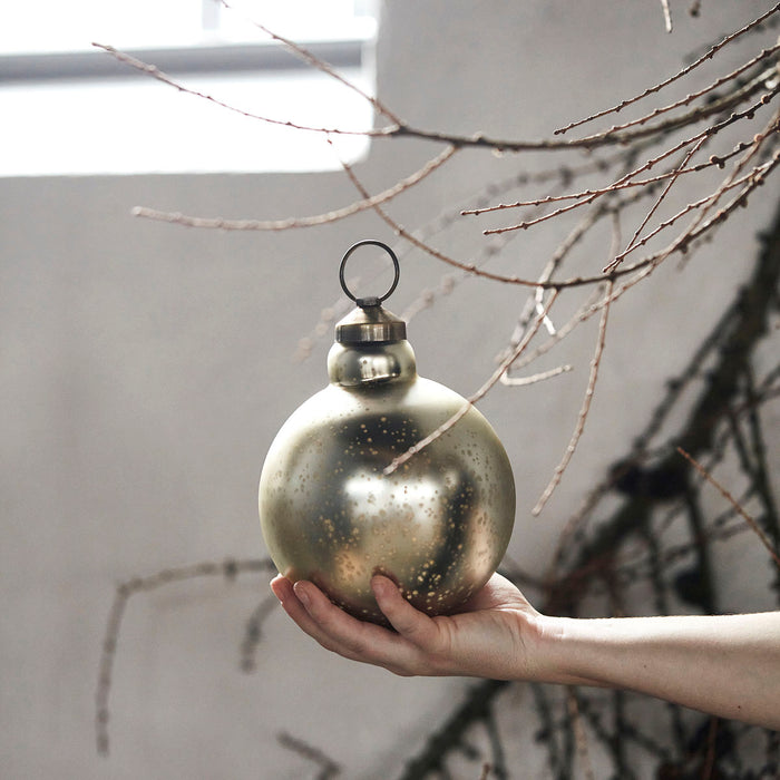 Ornament Shine Matte Gold Large Bauble