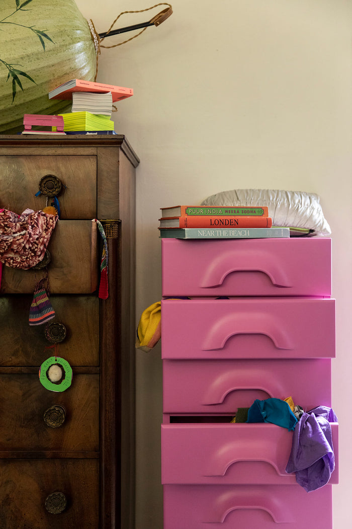 HKLIVING Chest of 8 Drawers in Urban Pink