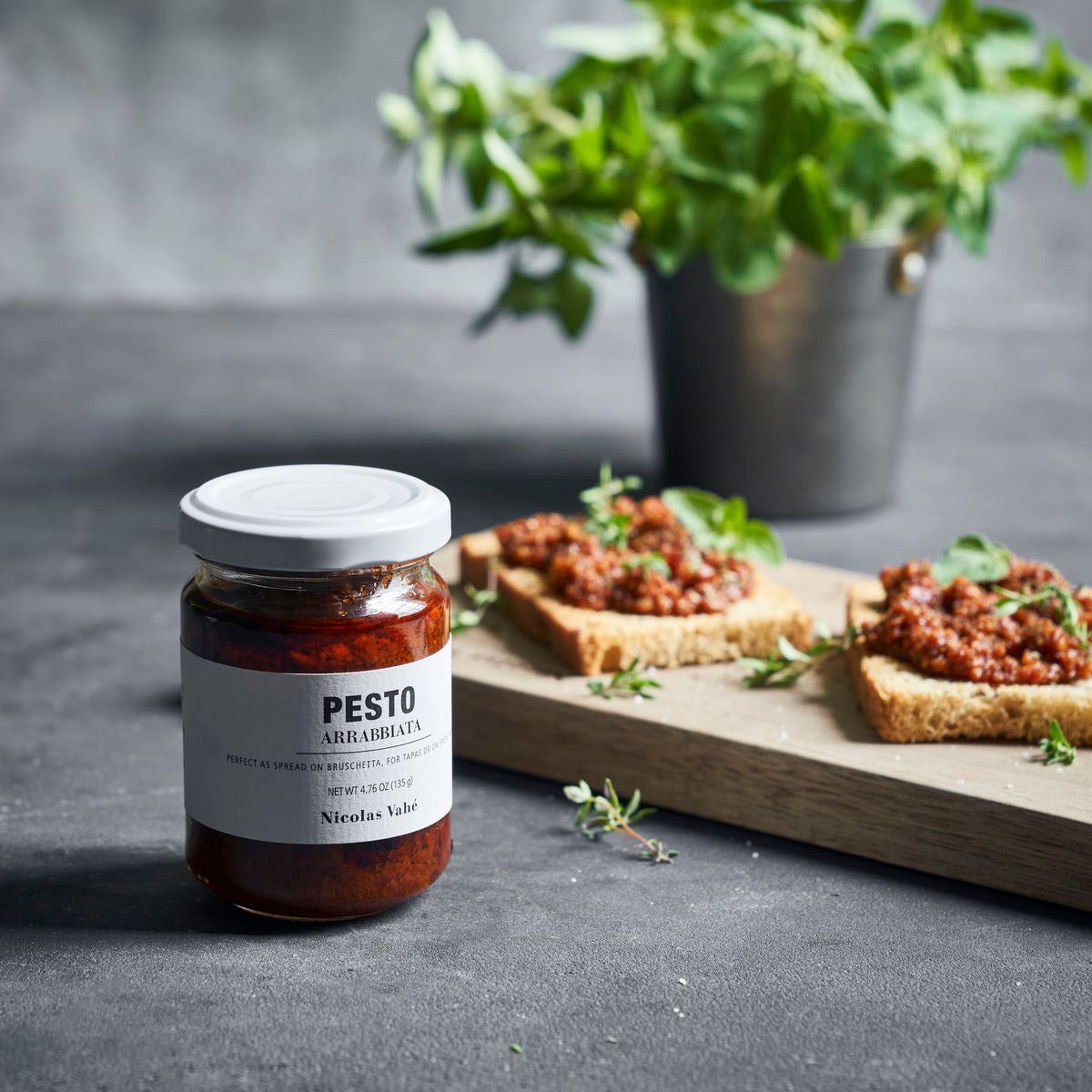 Arrabiata Pesto by Nicolas Vahe