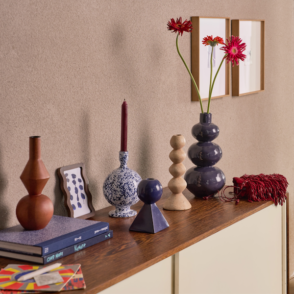 wavy mango wood photo frame with blue abstract artwork