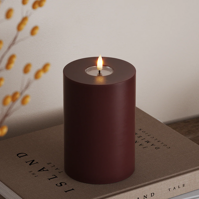 Burgundy LED Pillar Candle with Realistic Flame — Various Sizes, Perfect for Cosy, Warm Interiors