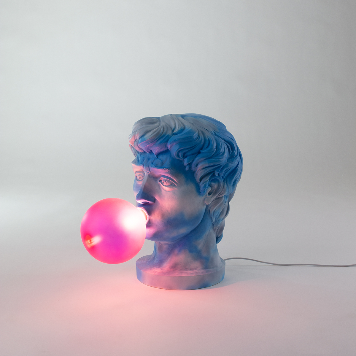 Seletti Wonder Cloud Lamp – Classical Warrior with Floating Bubble Gum Light