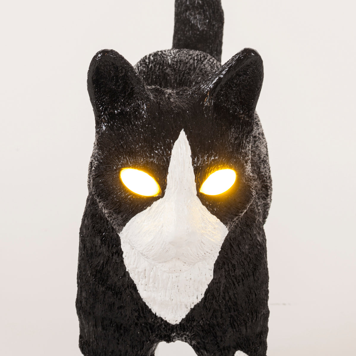 Jobby The Cat Lamp – Wireless Black & White LED Cat Lamp by Seletti