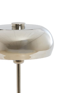reflective shiny nickel dome shade on Surin table lamp
