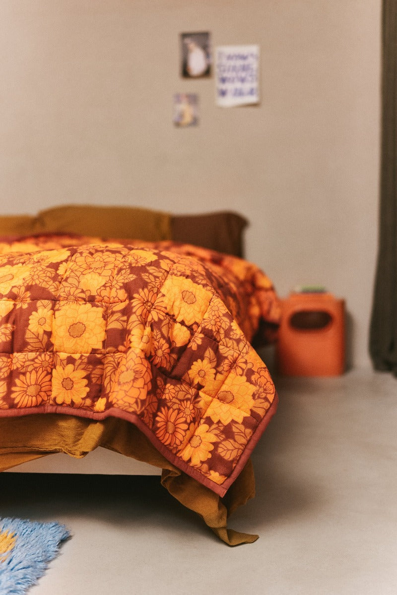 Quilted Bedspread, Floral, Orange Red, hkliving