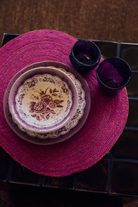 Violet farmhouse water glasses, medium, campaign shot