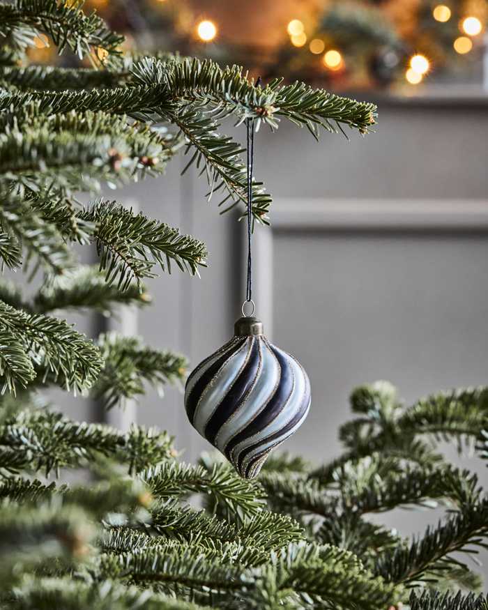 Set of 4 Black & White Swirl Ornament, Handmade Glass Tree Bauble from House Doctor