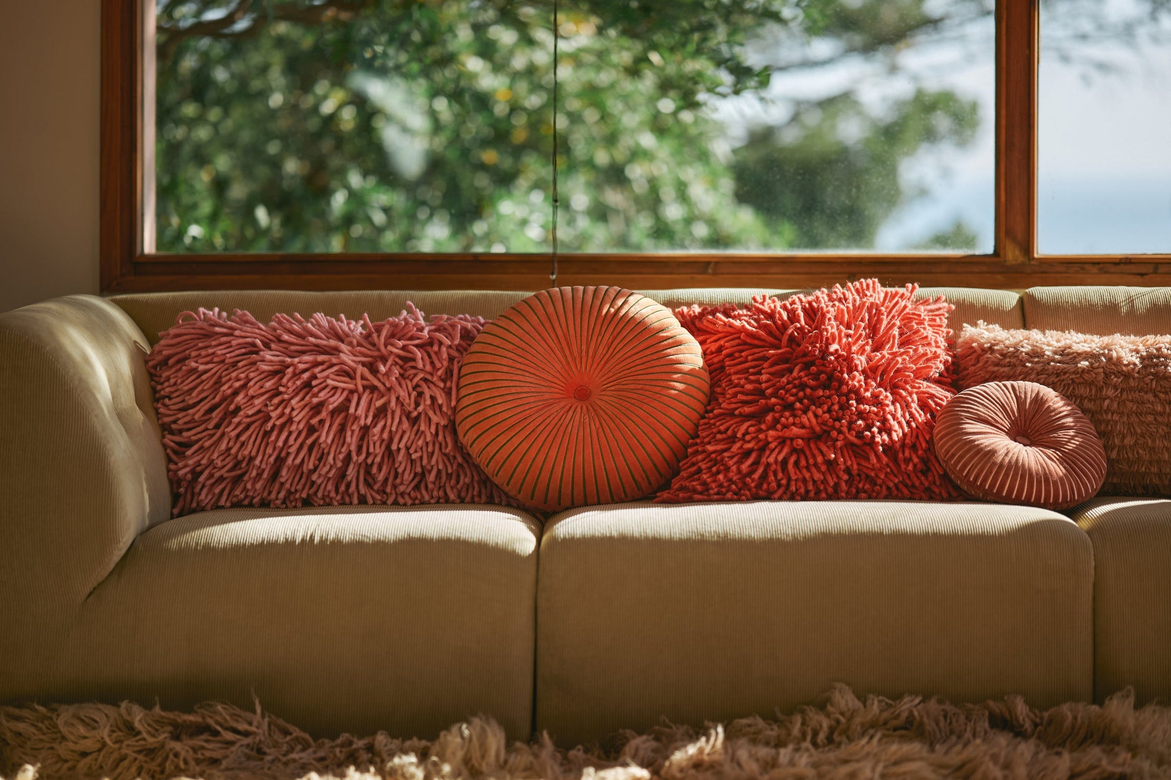 HKLIVING Round Burgundy Cotton Velvet Ripple Cushion - Red (35x10x35cm)