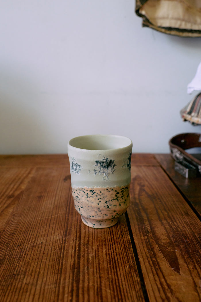 hkliving Artist Ceramics mug set adding colour and texture to a calm morning scene.