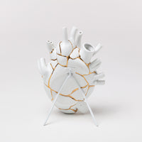 Seletti Love In Bloom Kintsugi Vase – Japanese-Inspired Anatomical Heart Vase