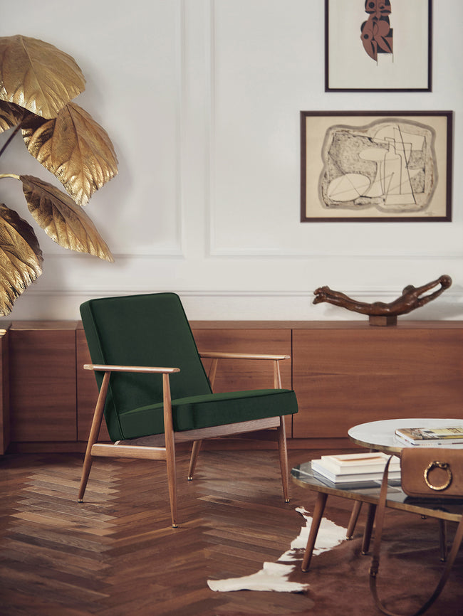 Fox Lounge Chair, Wool, 366 Concept