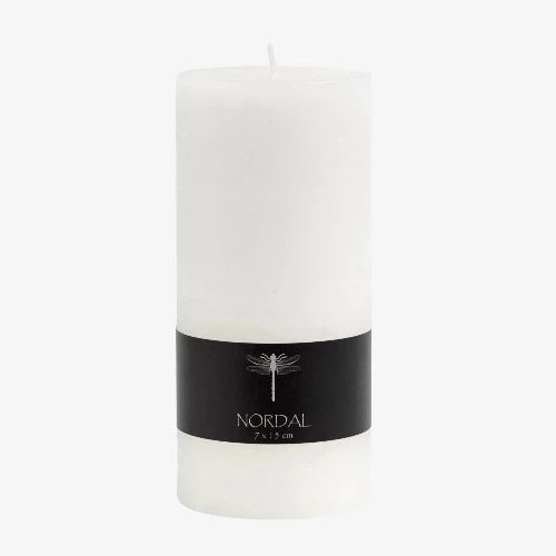 white pillar candle