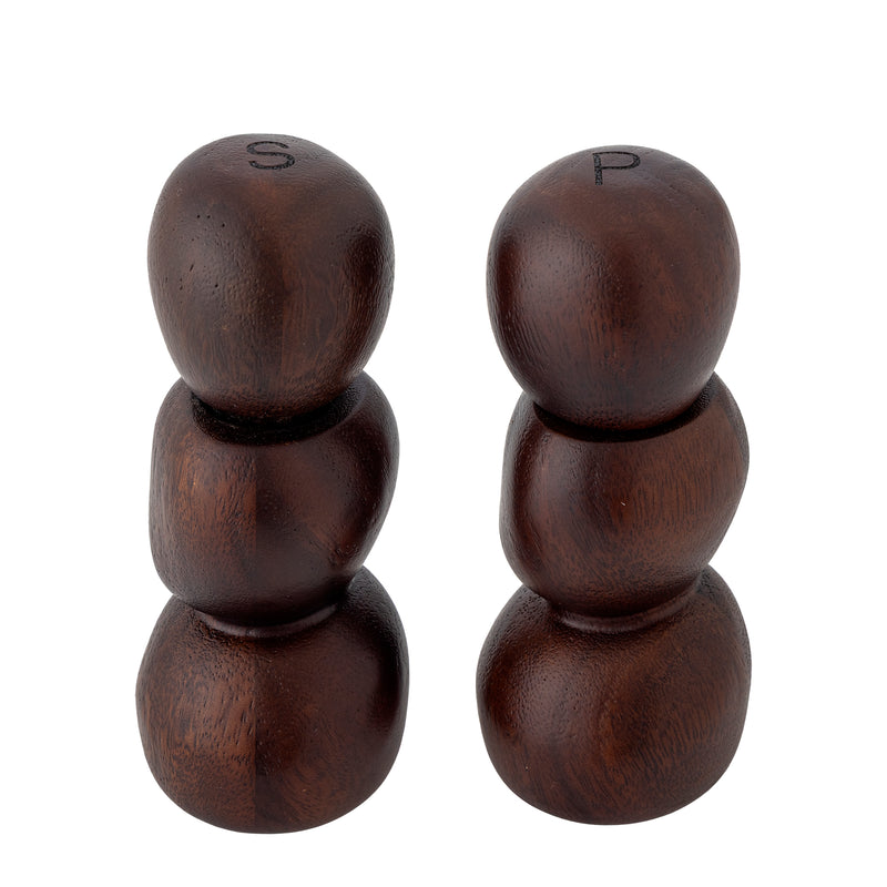 Salvi salt and pepper mills marked with the letters S and P on their tops, on a white background