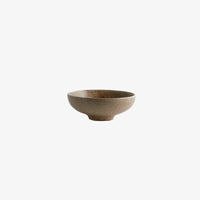 Inez Bowl, Sand