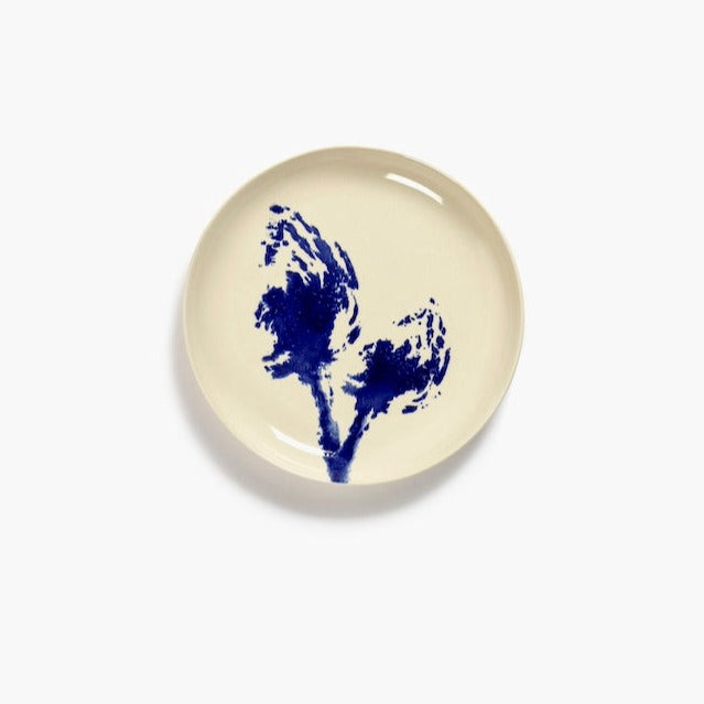 ottolenghi serax plate with the print of a double globe artichoke in electric blue perfect for a feast with friends