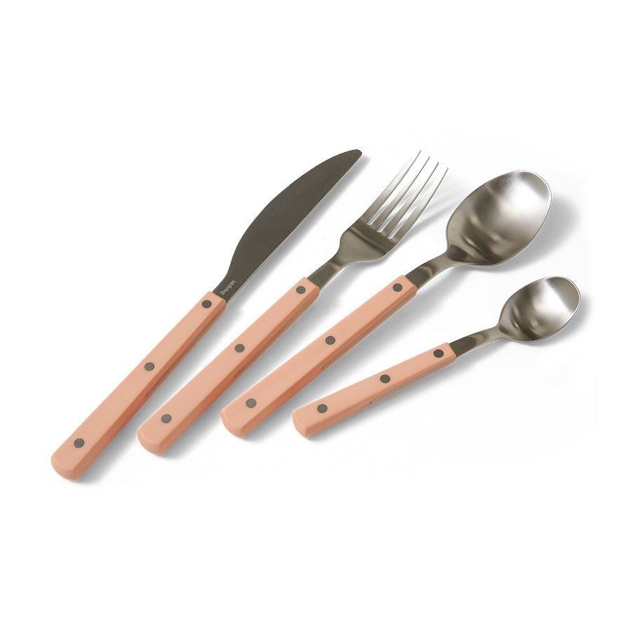 HKLIVING 70s Cutlery in peach: knife, fork, spoon and dessert spoon fanned out on a white background