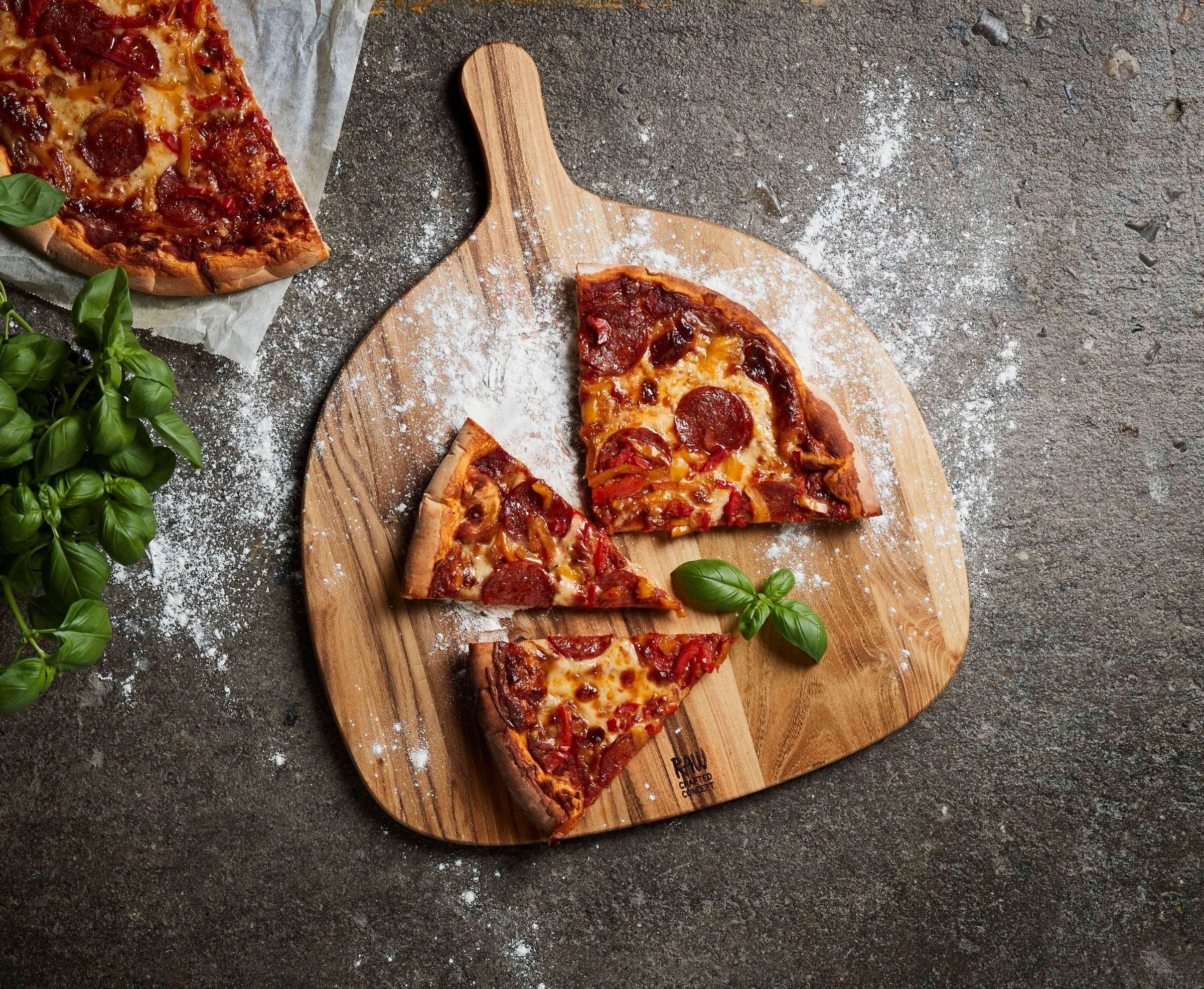 Teak Wood Pizza / Serving Board by Aida – Natural Board for Pizza & Sharing