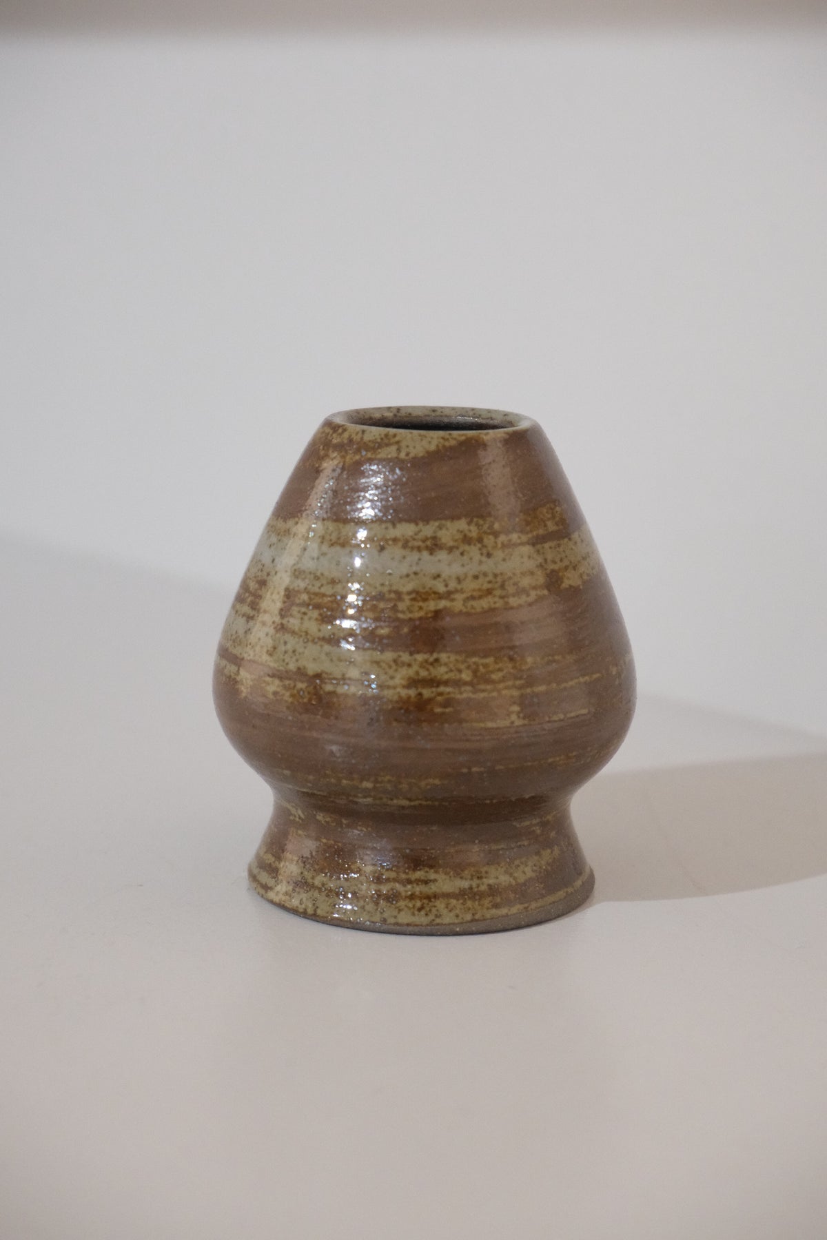 top view of bark glazed chasen stand showing opening detail
