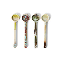 Close-up of HKLIVING 70s Ceramics spoon glazes – Blend mix