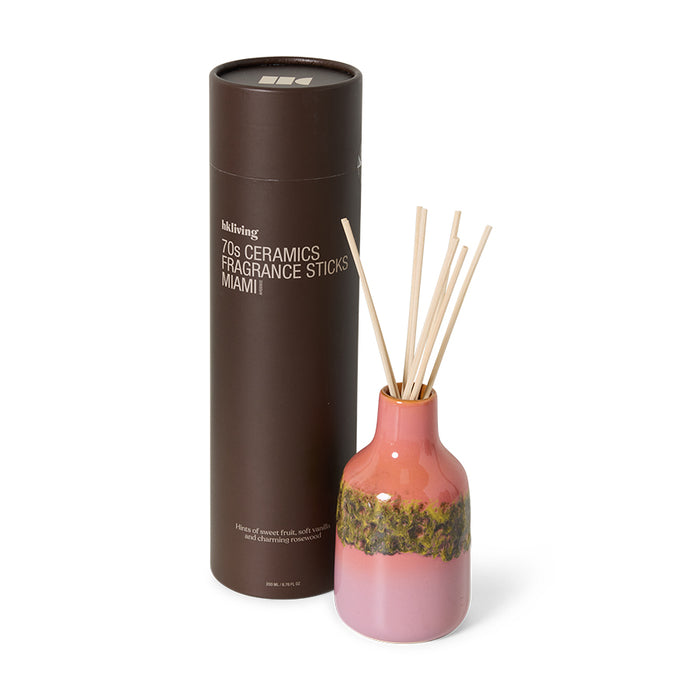 Close-up of HKLIVING Miami reed diffuser bottle and brown tube packaging