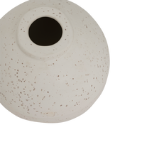 Close-up of the Kiri diffuser holder's opening and speckled finish