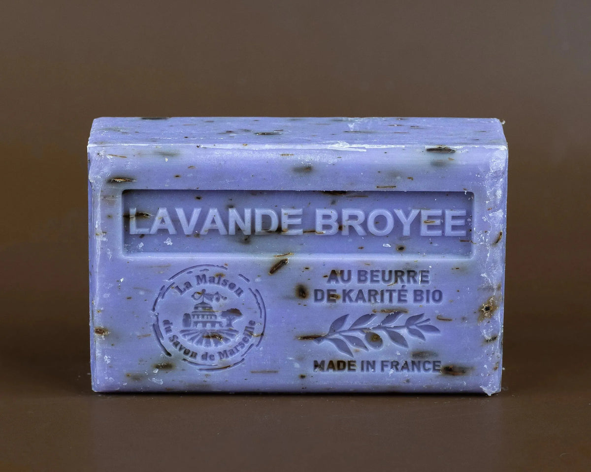 Lavender Broyée exfoliating French soap with lavender flowers and organic shea butter by La Maison du Savon de Marseille, 125g