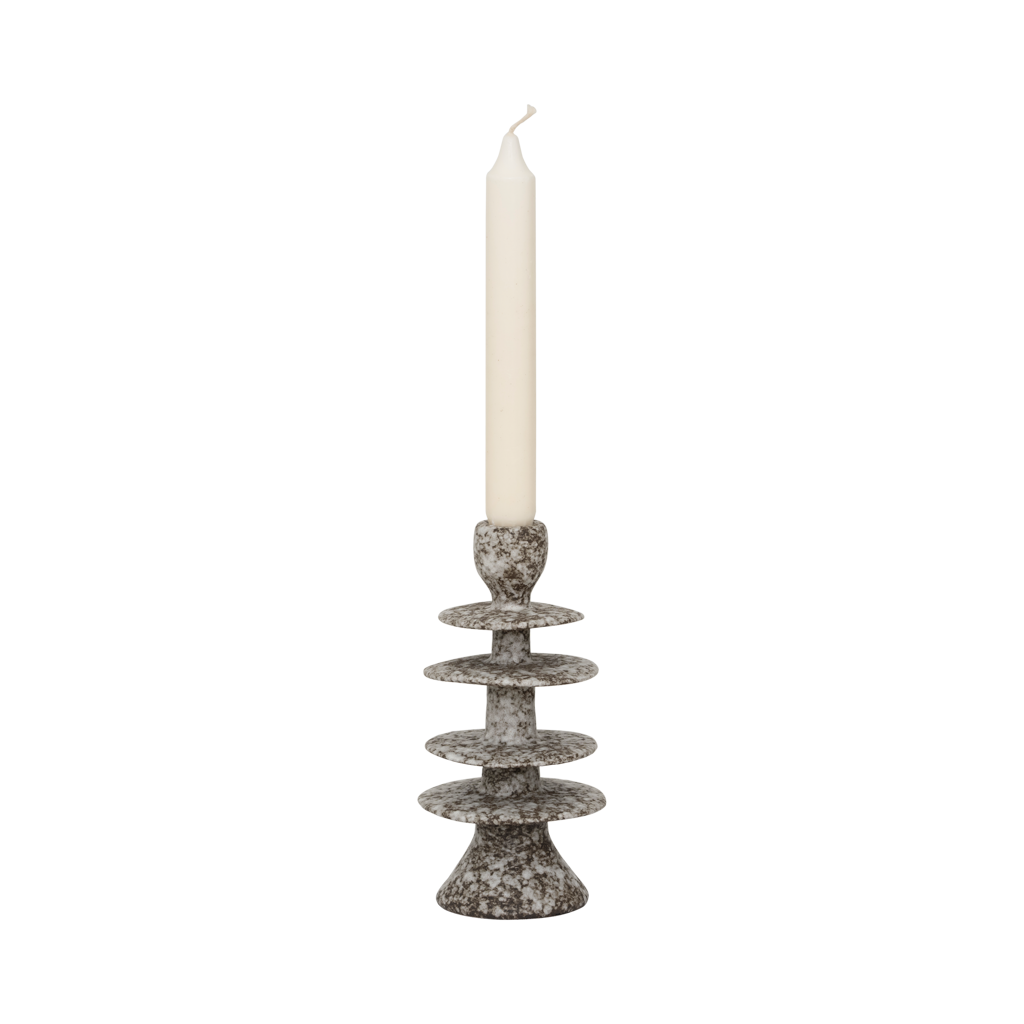Milo candle holder with an ivory dinner candle