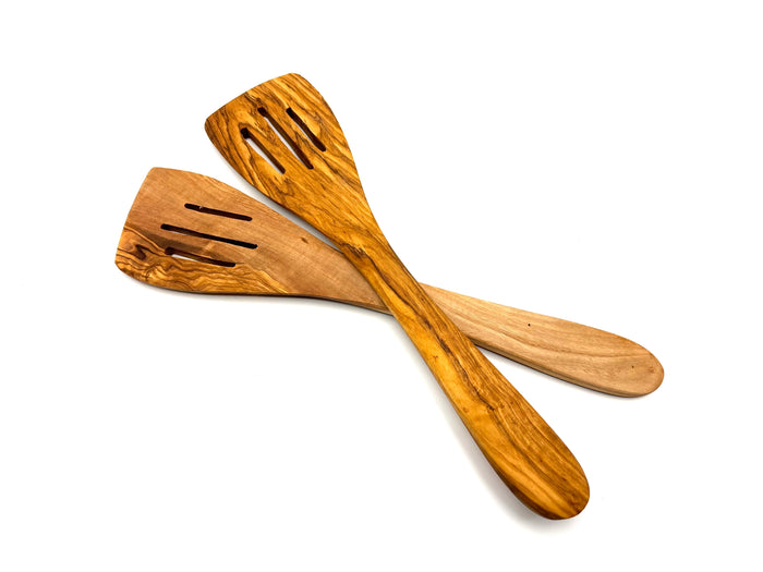 Olive wood kitchen utensil with slotted head