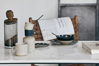 Grainy Espresso Cup Sand/Dark Blue