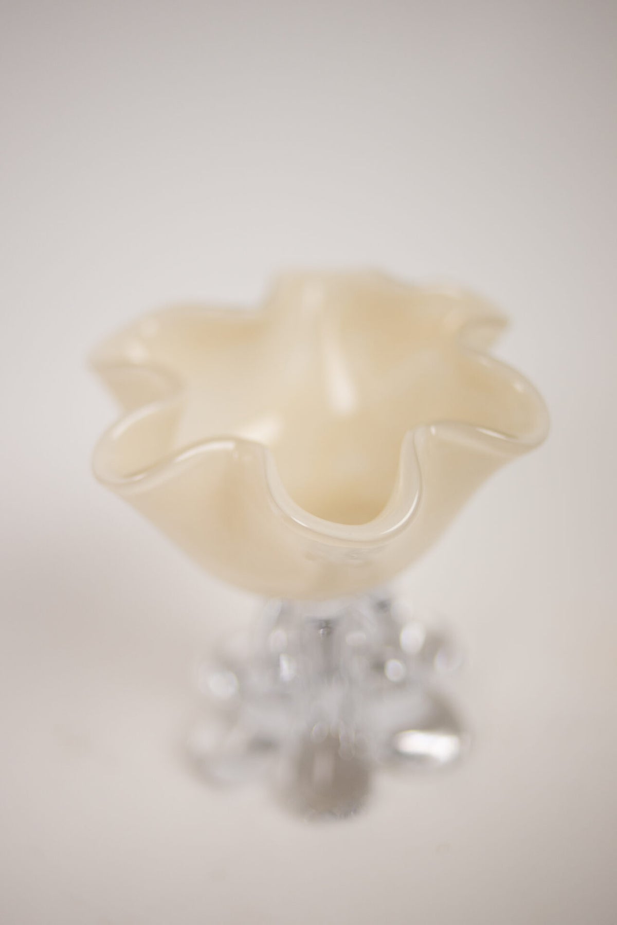 Close-up of the wavy rim on the Verna votive by Olsson & Jensen