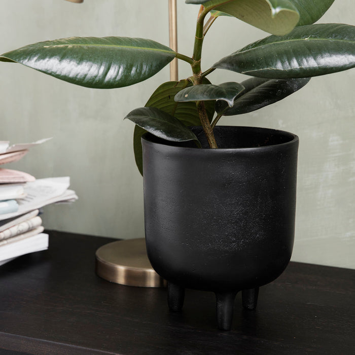 Planter Jang Black Oxidized