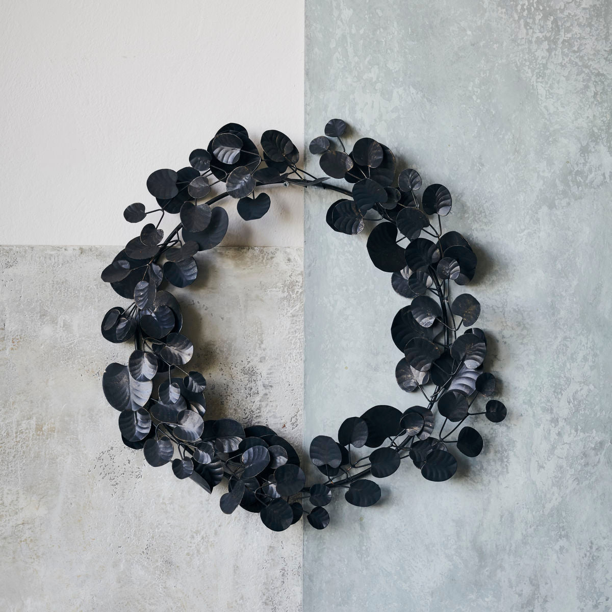 Eucalyptus Black Wreath