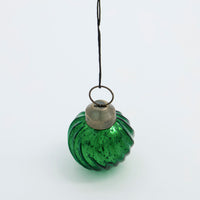 Twist Green Ornament S