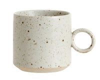 Grainy Mug w Handle Sand