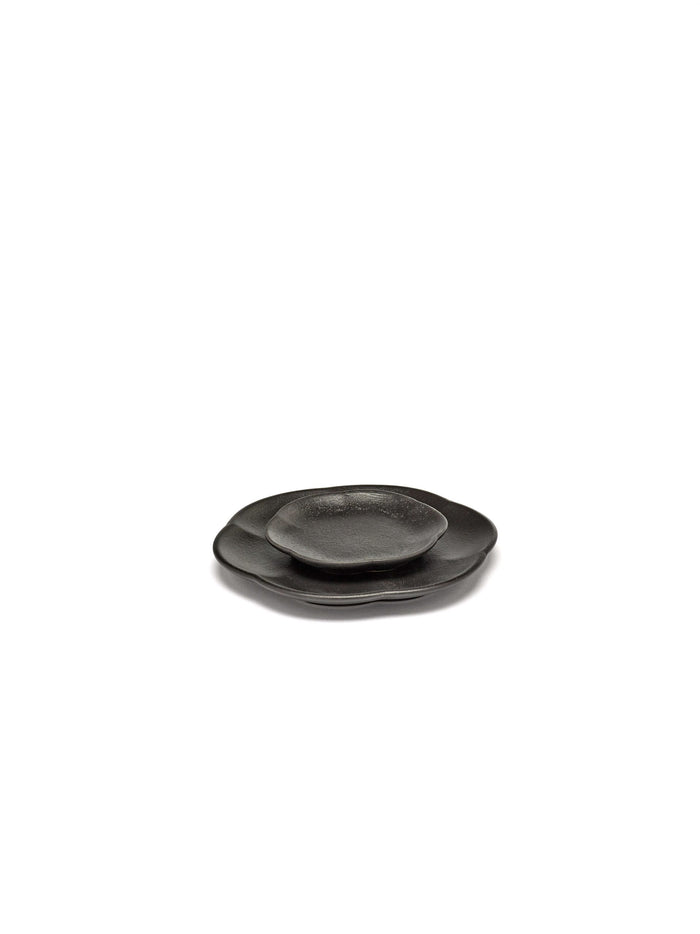 INKU Ribbed Plate Black (S)