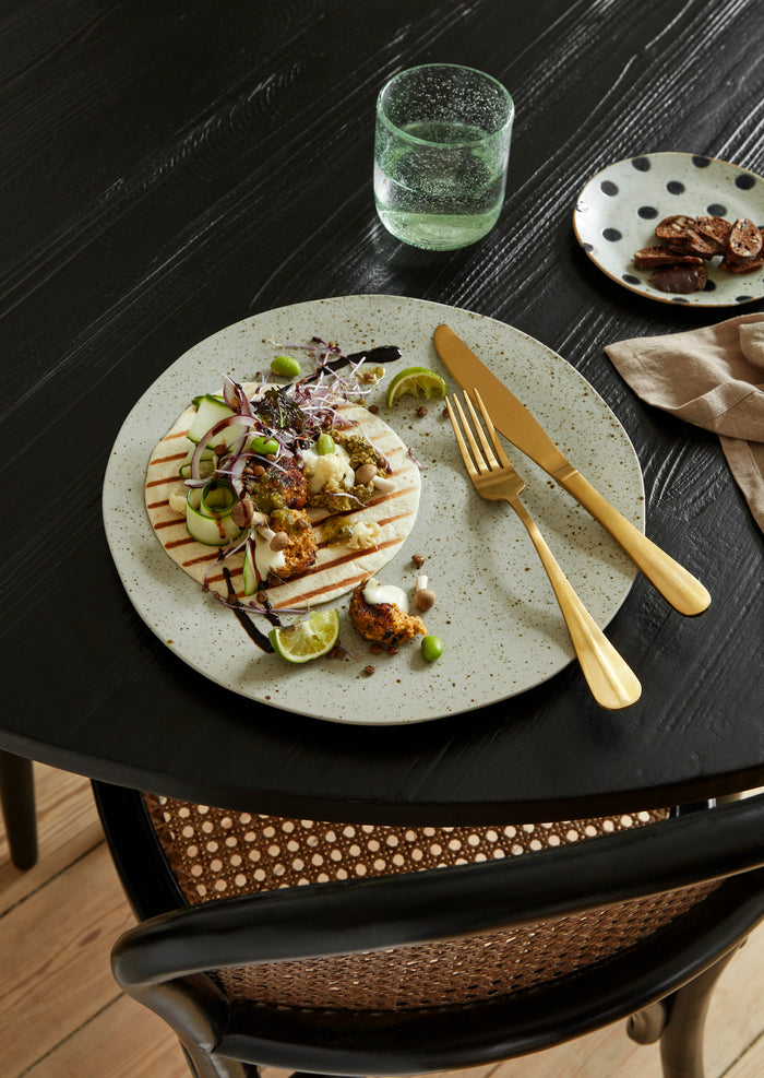 Grainy Dinner Plate Sand
