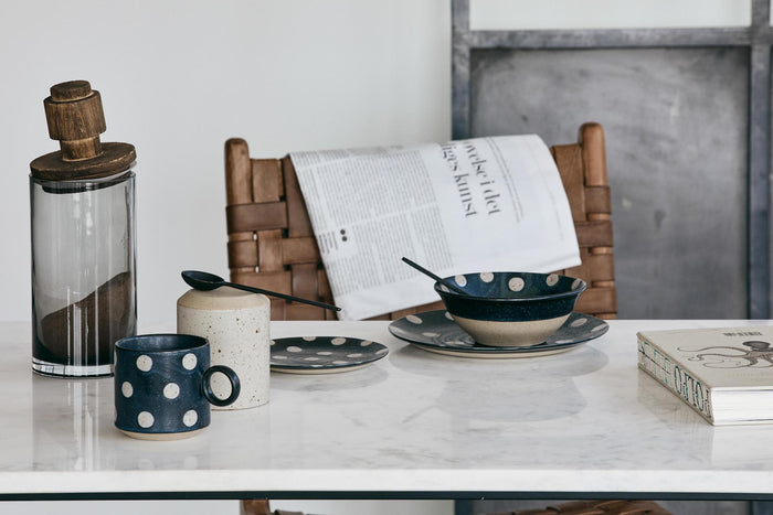 Grainy Dot Saucer/Cake Plate Dark Blue/Sand